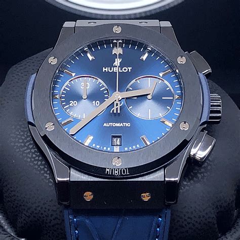 montre hublot bleu